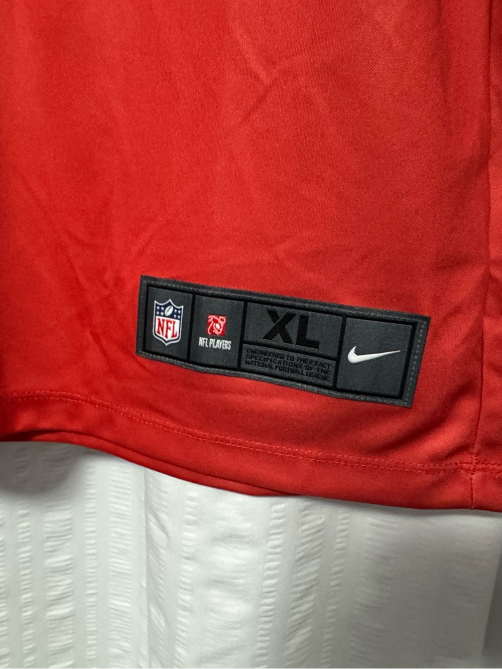 Men's Nike Patrick Mahomes Red Kansas City Chiefs Legend Player Performance Top - Picture 3 of 8